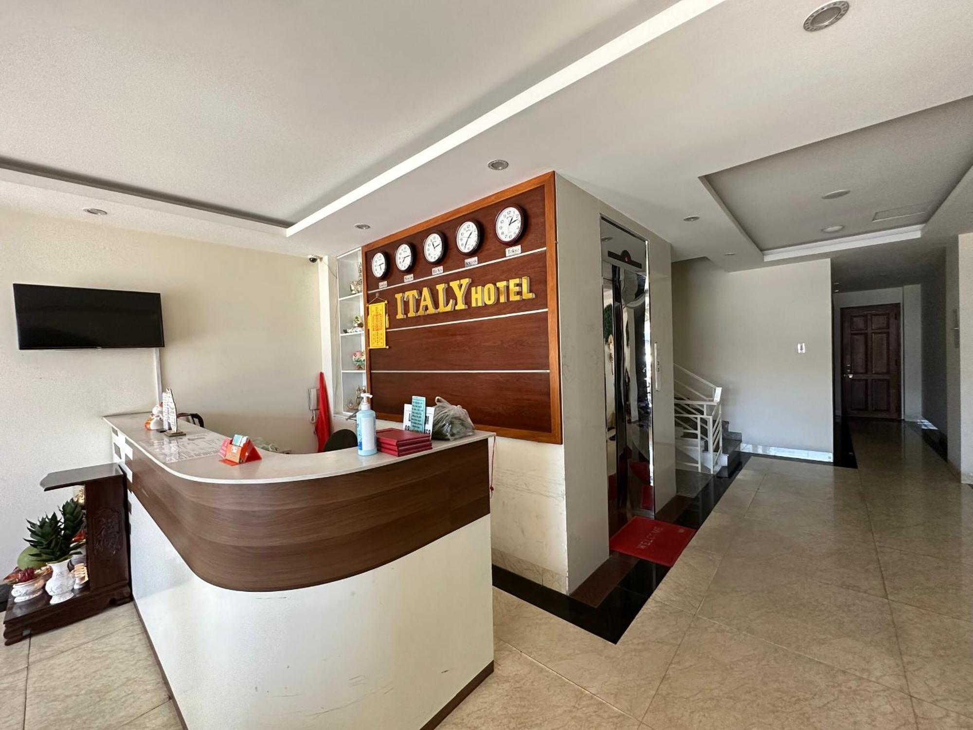 Italy Hotel Nha Trang Esterno foto